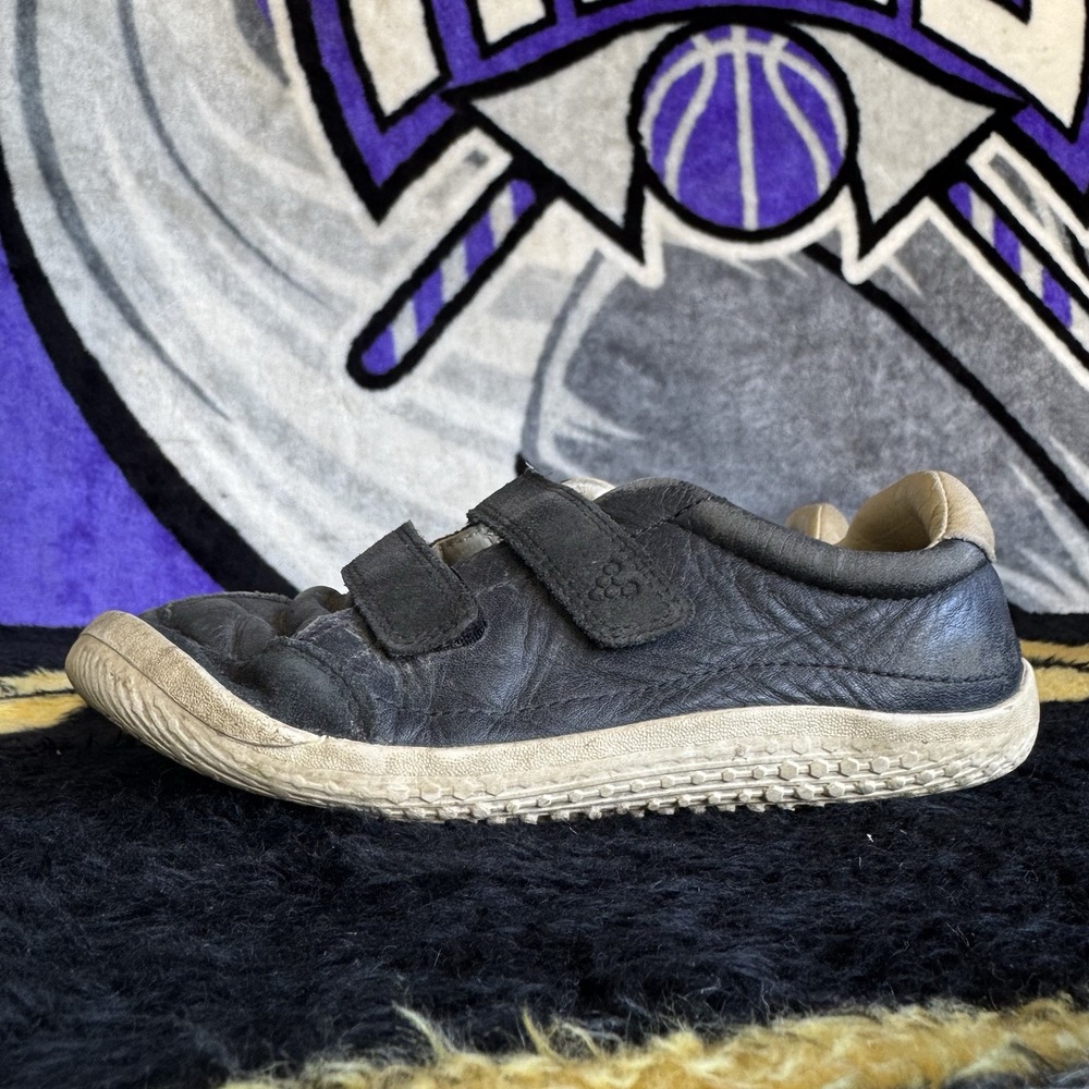 Size 33/2Y - Vivobarefoot GOBI SNEAKER KIDS
